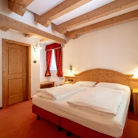 劳林酒店 卡纳泽伊