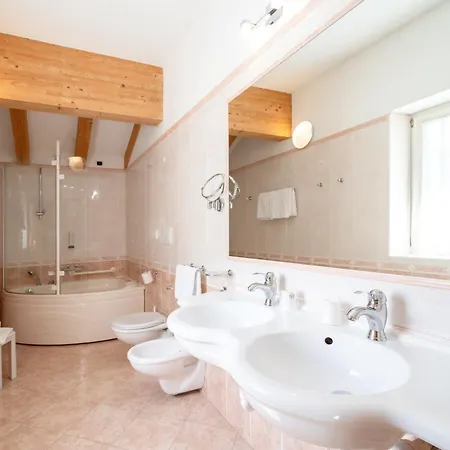 Laurin Hotel Canazei