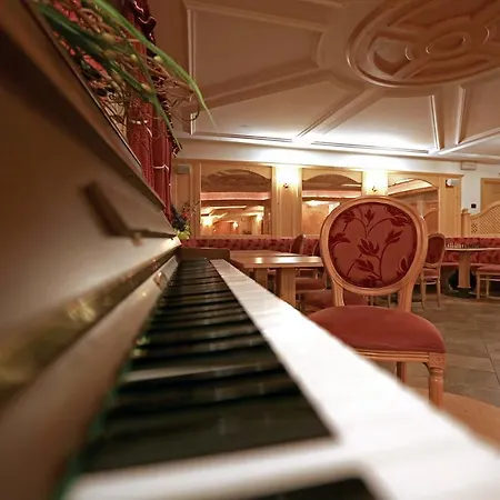 Ξενοδοχείο Laurin Canazei