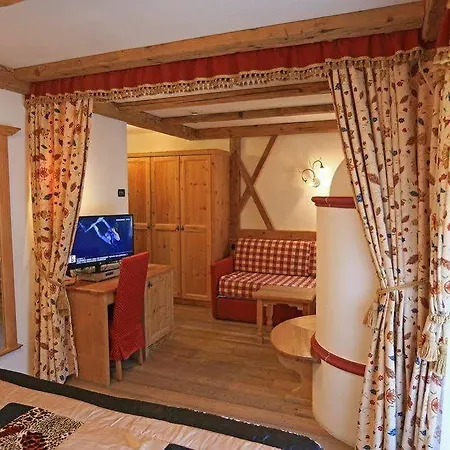 Laurin Hotel Canazei